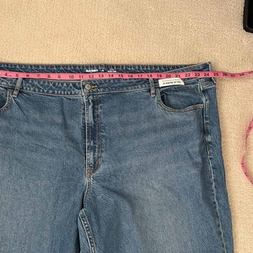 NWT Old Navy Mid Rise Wide Leg Jeans Plus Size 26